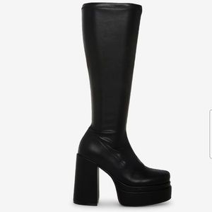 NWT knee high platform block heel boots patent leather